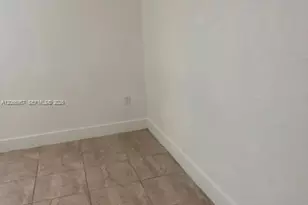 678 NW 14th St, Florida City, FL 33034 - Photo 20