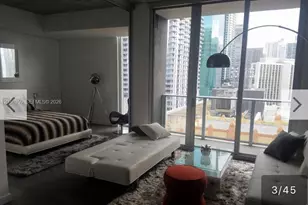 151 SE 1st St, Miami, FL 33131 - Photo 12