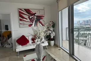 1750 N Bayshore Dr, Miami, FL 33132 - Photo 4
