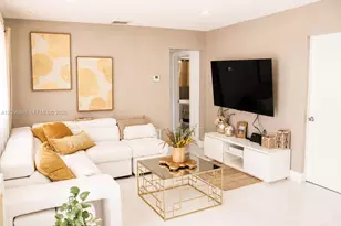 7061 Moseley St, Hollywood, FL 33024 - Photo 8