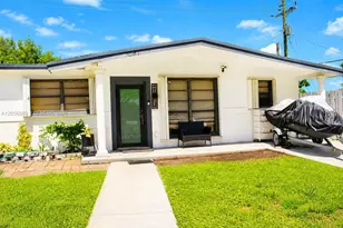 7061 Moseley St, Hollywood, FL 33024 - Photo 2