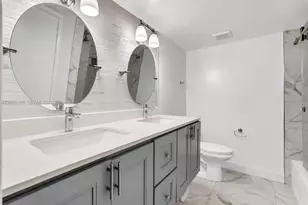 3021 N Oakland Forest Dr, Oakland Park, FL 33309 - Photo 14