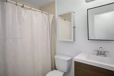 3021 NE 11th Ter, Pompano Beach, FL 33064 - Photo 12