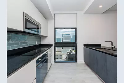 1010 Brickell Ave #3701, Miami, FL 33131 - Photo 22