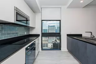 1010 Brickell Ave, Miami, FL 33131 - Photo 22