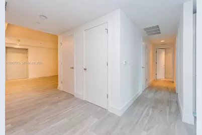 1010 Brickell Ave #3701, Miami, FL 33131 - Photo 28