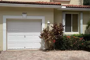 2847 S Evergreen Cir, Boynton Beach, FL 33426 - Photo 1