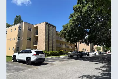 100 Ashbury Rd #107, Hollywood, FL 33024 - Photo 20