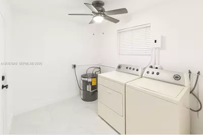 2231 NW 9th Ct, Fort Lauderdale, FL 33311 - Photo 24