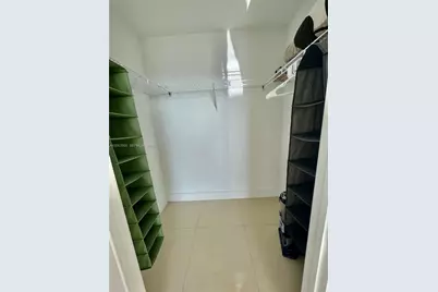 1111 SW 1st Ave #1914, Miami, FL 33130 - Photo 10