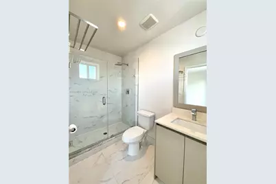 2555 NE 193rd St #2206, Miami, FL 33180 - Photo 22