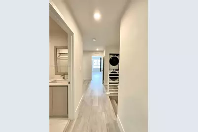 2555 NE 193rd St #2206, Miami, FL 33180 - Photo 16