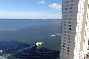 770 Claughton Island Dr, Miami, FL 33131 - Photo 2