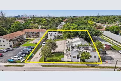 2306 Van Buren St, Hollywood, FL 33020 - Photo 20