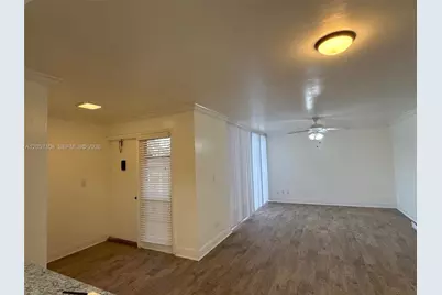 1071 Windward Dr #0, Pembroke Pines, FL 33026 - Photo 8