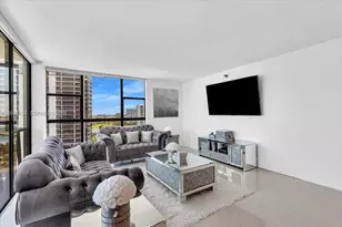 20515 E Country Club Dr, Aventura, FL 33180 - Photo 14