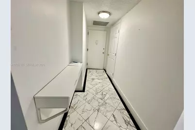 800 NE 195th St #314, Miami, FL 33179 - Photo 16