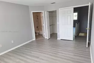 5761 NW 115th Ct, Doral, FL 33178 - Photo 10