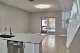 5761 NW 115th Ct, Doral, FL 33178 - Photo 6
