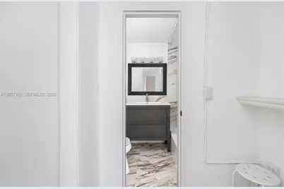 800 West Ave #632, Miami Beach, FL 33139 - Photo 8