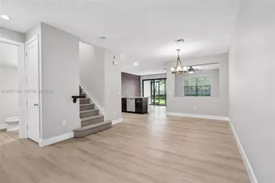 13005 N Riverwalk Cir N, Plantation, FL 33325 - Photo 4