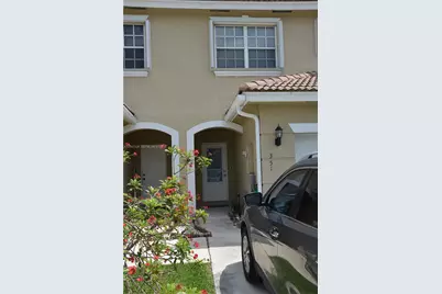 351 SW 121st Ave, Pembroke Pines, FL 33025 - Photo 22