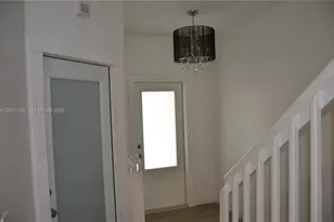 351 SW 121st Ave, Pembroke Pines, FL 33025 - Photo 10