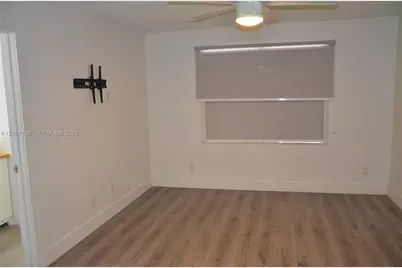 351 SW 121st Ave, Pembroke Pines, FL 33025 - Photo 18