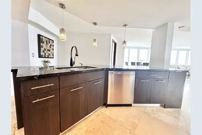 1717 N Bayshore Dr #A-1534, Miami, FL 33132 - Photo 4