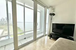 1717 N Bayshore Dr, Miami, FL 33132 - Photo 18