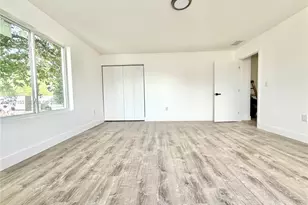 1629 NW 40th St, Miami, FL 33142 - Photo 8