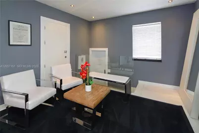 560 Michigan Ave, Miami Beach, FL 33139 - Photo 6