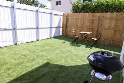 1109 SW 37th Ave #15, Miami, FL 33135 - Photo 8