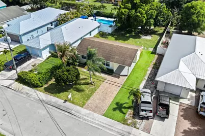 6894 3rd St, Jupiter, FL 33458 - Photo 28