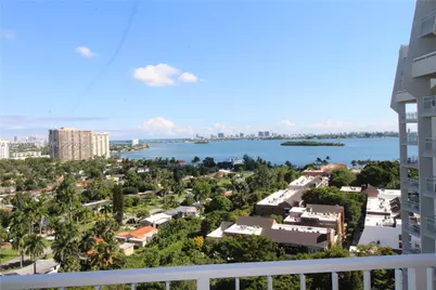 1000 Quayside Ter #1807, Miami, FL 33138 - Photo 8