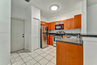3897 Tree Top Dr, Weston, FL 33332 - Photo 6