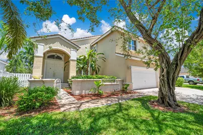 5340 SW 33rd Ter, Hollywood, FL 33312 - Photo 1