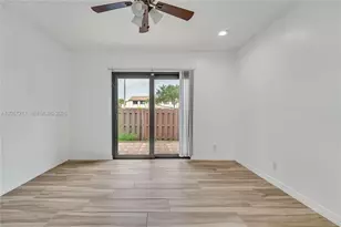 2950 NW 106th Ave, Sunrise, FL 33322 - Photo 6