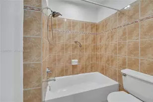 2950 NW 106th Ave, Sunrise, FL 33322 - Photo 16