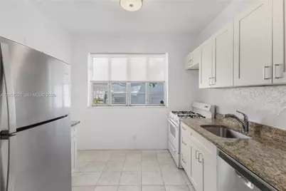 817 Lenox Ave #6, Miami Beach, FL 33139 - Photo 8