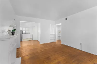 817 Lenox Ave #6, Miami Beach, FL 33139 - Photo 2