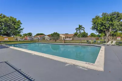 11529 SW 133rd Ter, Miami, FL 33176 - Photo 32