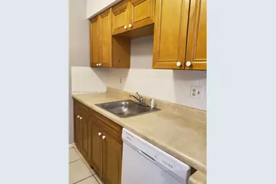 280 SW 11th Ave #18, Hallandale Beach, FL 33009 - Photo 14