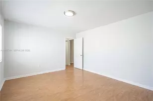 7931 East Dr, North Bay Village, FL 33141 - Photo 12
