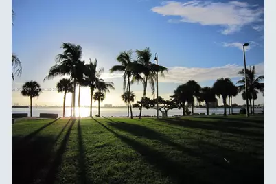 2000 N Bayshore Dr #626, Miami, FL 33137 - Photo 32