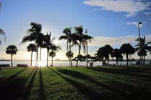 2000 N Bayshore Dr, Miami, FL 33137 - Photo 32
