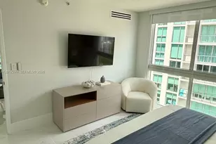 250 Sunny Isles Blvd, Sunny Isles Beach, FL 33160 - Photo 32