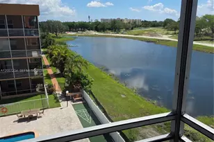 3048 E Sunrise Lakes Dr, Sunrise, FL 33322 - Photo 6