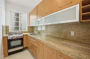 526 15th St, Miami Beach, FL 33139 - Photo 6