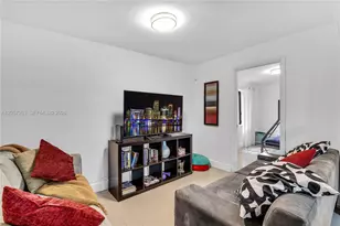 519 NW 52nd St, Miami, FL 33127 - Photo 6